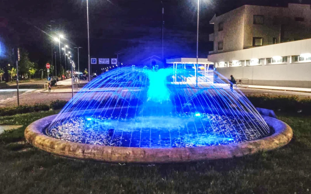 Vigevano si tinge di blu